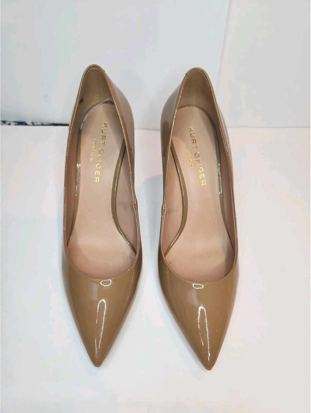Kurt Geiger London Britton Beige Tan Patent Lthr Stiletto Heel 9.5 Floor Sample